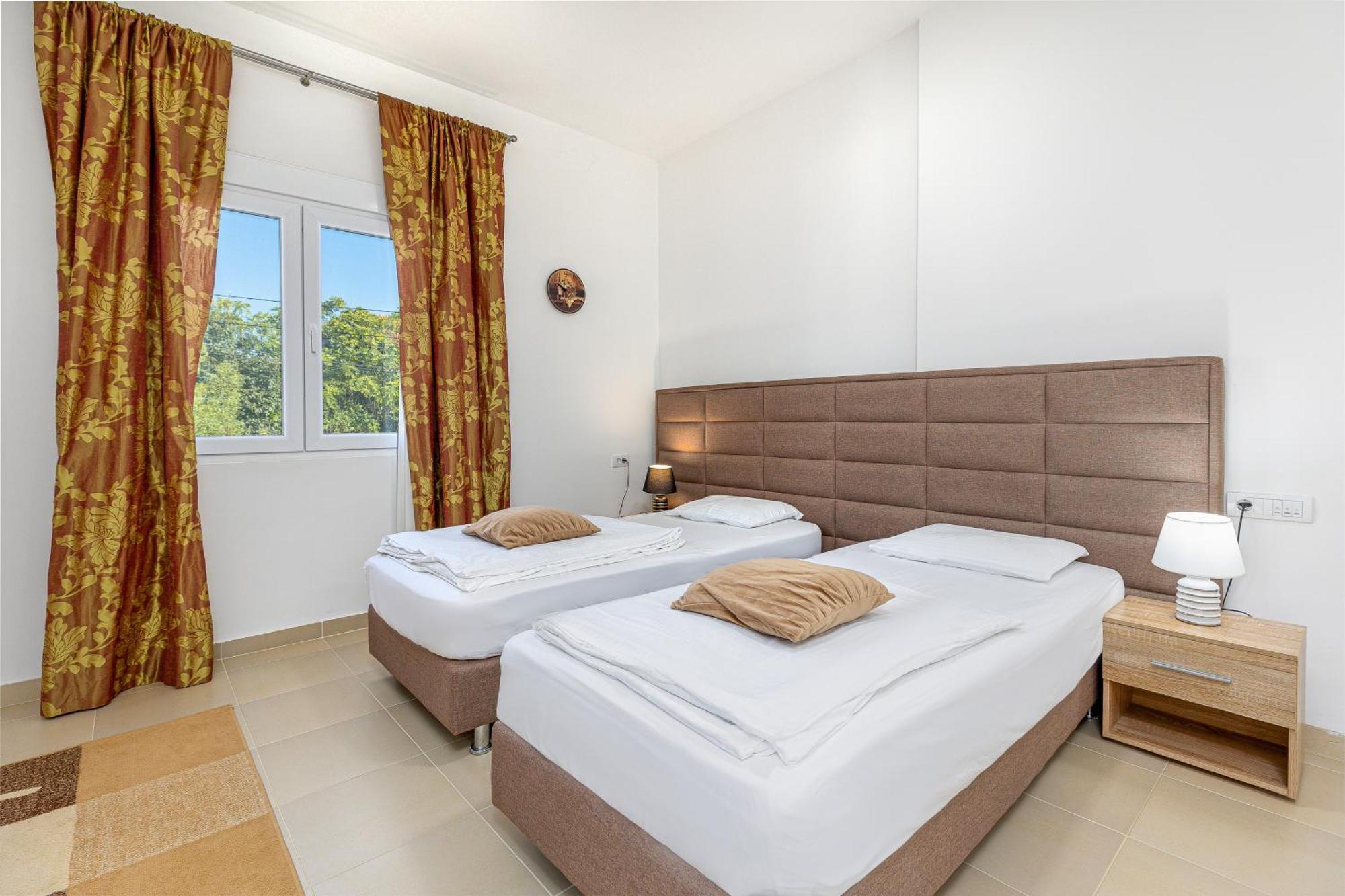 Apartments Lustica ราโดวีจี ห้อง รูปภาพ